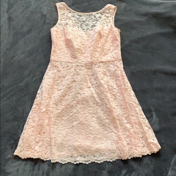David’s bridal petal junior bridesmaid dress - Picture 1 of 3